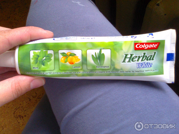 Зубная паста Colgate Herbal White фото