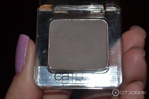 Тени для век Catrice Absolute Eye Colour Mono фото