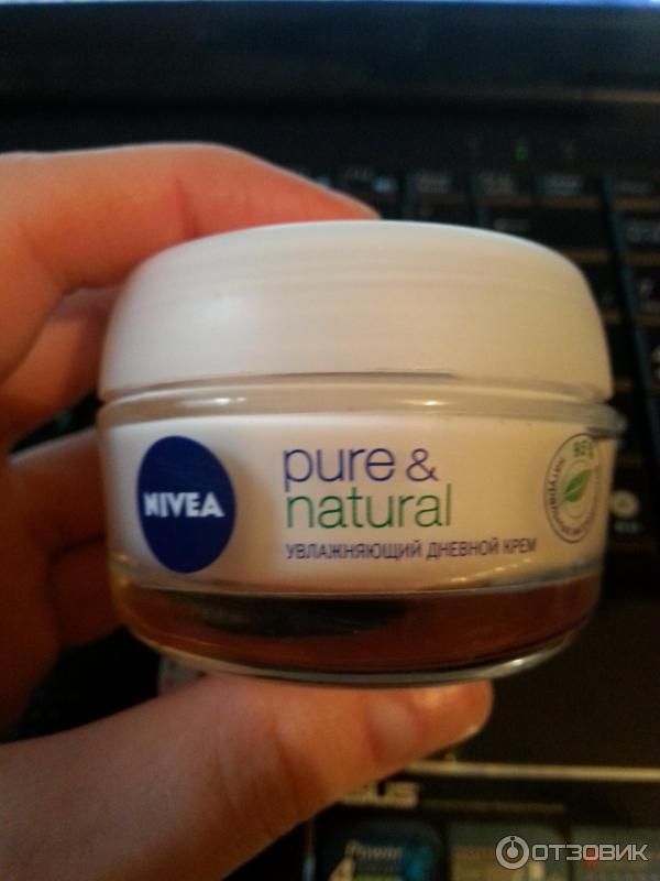 Увлажняющий дневной крем Nivea Visage Pure & Natural фото