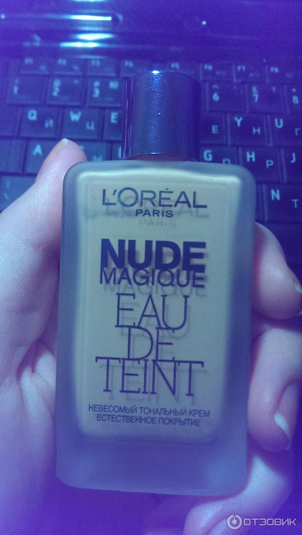 Тональный крем L'Oreal Nude Magique Eau De Teint фото