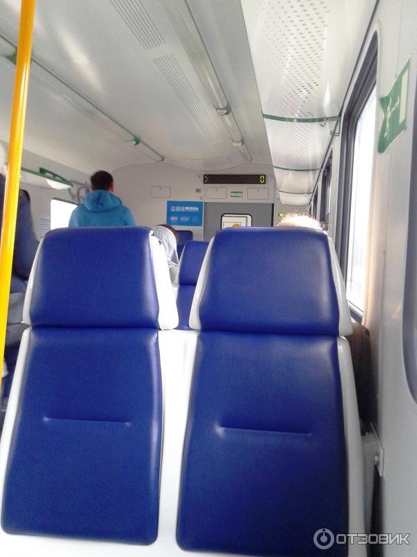 Электричка Москва - Лобня (Россия) фото