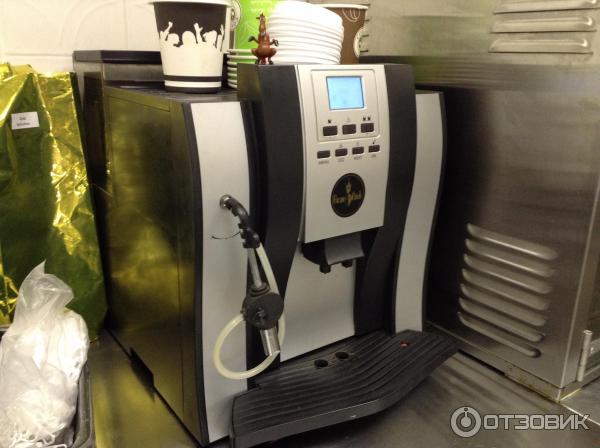 фото машины с боку