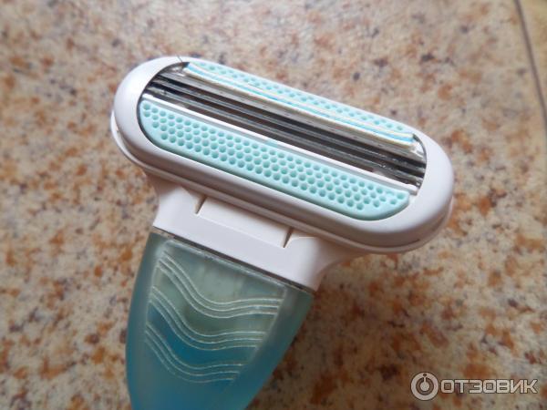 Бритвенный станок Gillette Venus фото