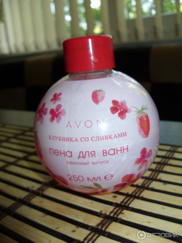 Пена для ванны avon. Пена для ванны шоколад. Пены для ванн шар Avon. Пена для ванн эйвон розовая бутылочка.