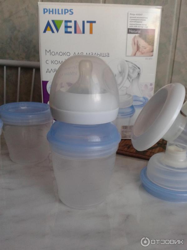 Ручной молокоотсос Philips Avent с контейнерами для хранения молока