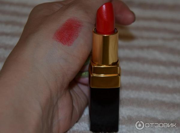 Губная помада Chanel Rouge Coco фото