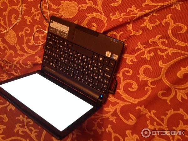 Нетбук Acer Aspire One D270 фото