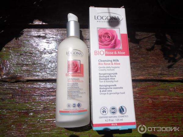 Очищающее молочко для лица Logona Organic Rose Aloe Cleansing Milk