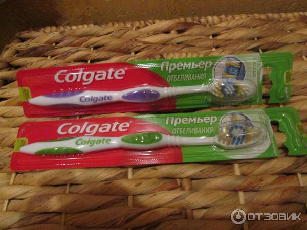 Зубная щетка Colgate Премьер отбеливания и Эксперт чистоты фото