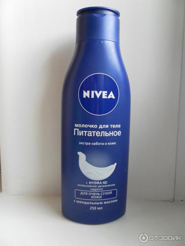 Питательное молочко для тела Nivea Для очень сухой кожи с миндальным маслом фото