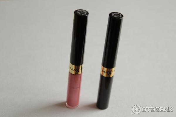 Стойкая помада-блеск для губ Max Factor Lipfinity Lip Colour фото