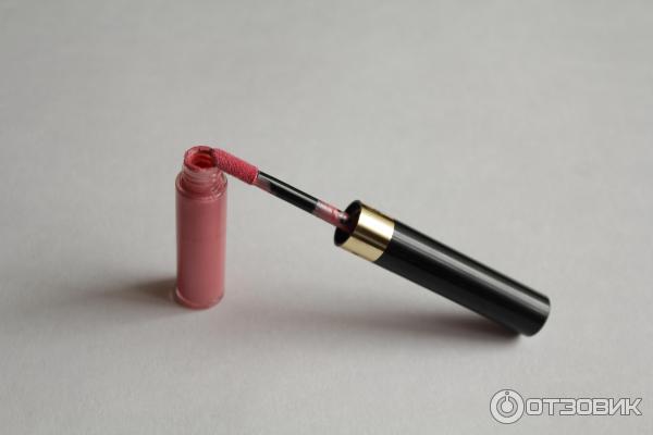 Стойкая помада-блеск для губ Max Factor Lipfinity Lip Colour фото