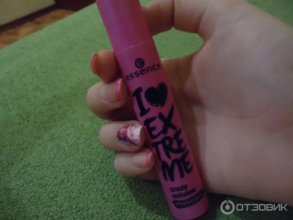 Тушь для ресниц Essence I Love Extreme Crazy Volume Mascara фото