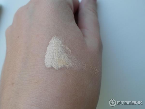 Маскирующее средство Clinique Anti-Blemish Solutions Clearing Concealer фото