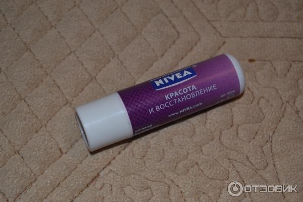 Бальзам для губ Nivea Красота и восстановление фото