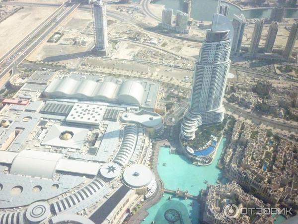 Небоскреб Burj Khalifa (ОАЭ, Дубай) фото