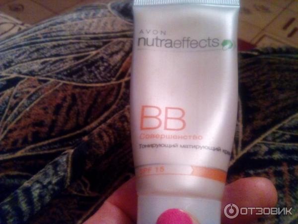 Тонирующий крем Avon Nutra Effects BB Совершенство SPF 15 фото