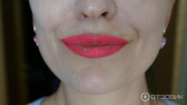 Стойкая помада Long Lasting Lip Gloss фото