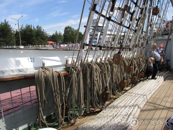 Экскурсия на четырехмачтовый барк Крузенштерн (Россия) фото