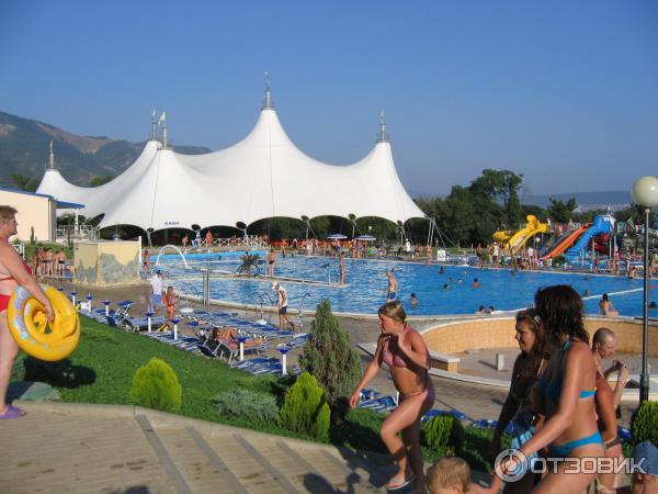 Аквапарк Золотая бухта (Россия, Геленджик) фото