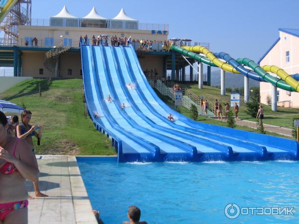 Аквапарк Золотая бухта (Россия, Геленджик) фото