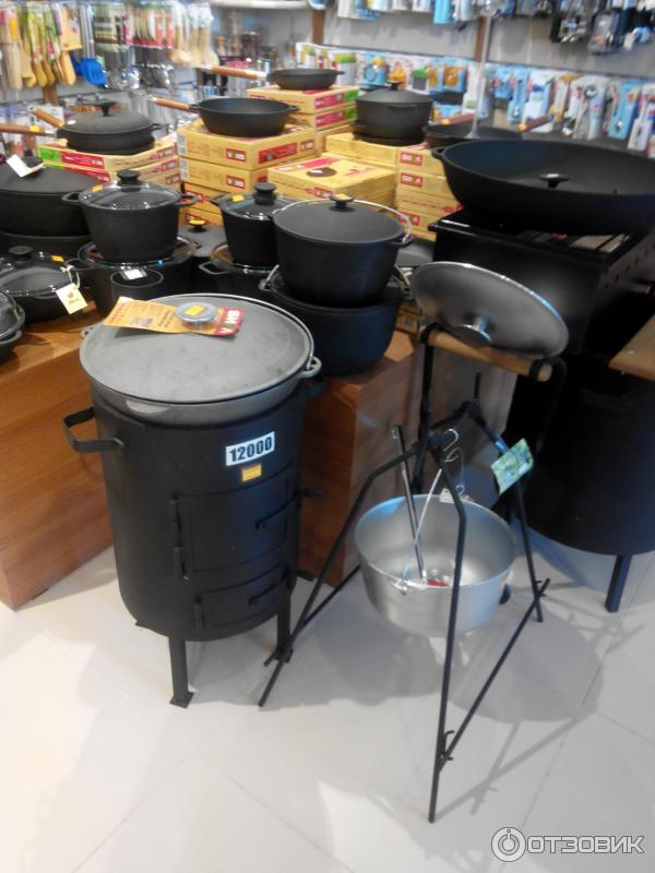 Полки для магазина посуды. Шен каталог товаров. Шен кафе симферополь. Полки для магазина посуды. Симферополь шен магазин.