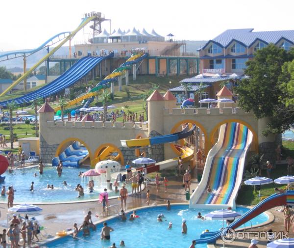 Аквапарк Золотая бухта (Россия, Геленджик) фото