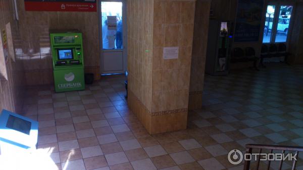 Жд вокзал туапсе вип зал. Туапсе жд комната отдыха. Туапсе жд комната отдыха. Ж\д вокзал в туапсе. Туапсе жд комната отдыха.