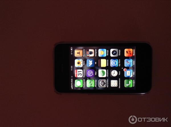 Смартфон Apple iPhone 3GS фото