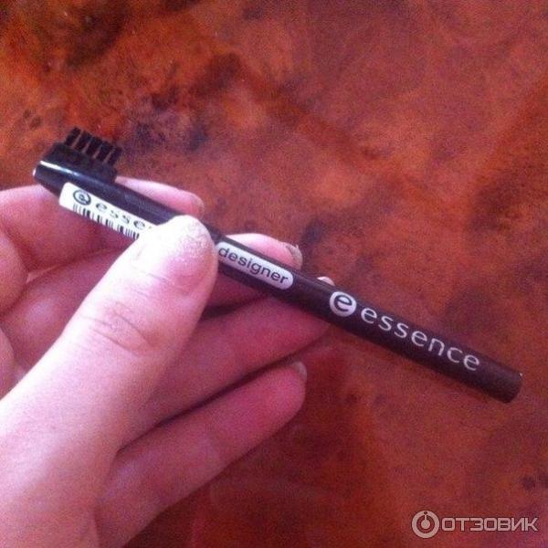 Карандаш для бровей Essence Eyebrown Designer фото