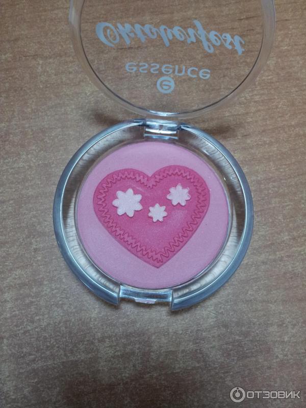 Румяна Essence Oktoberfest Multicolour Blush фото