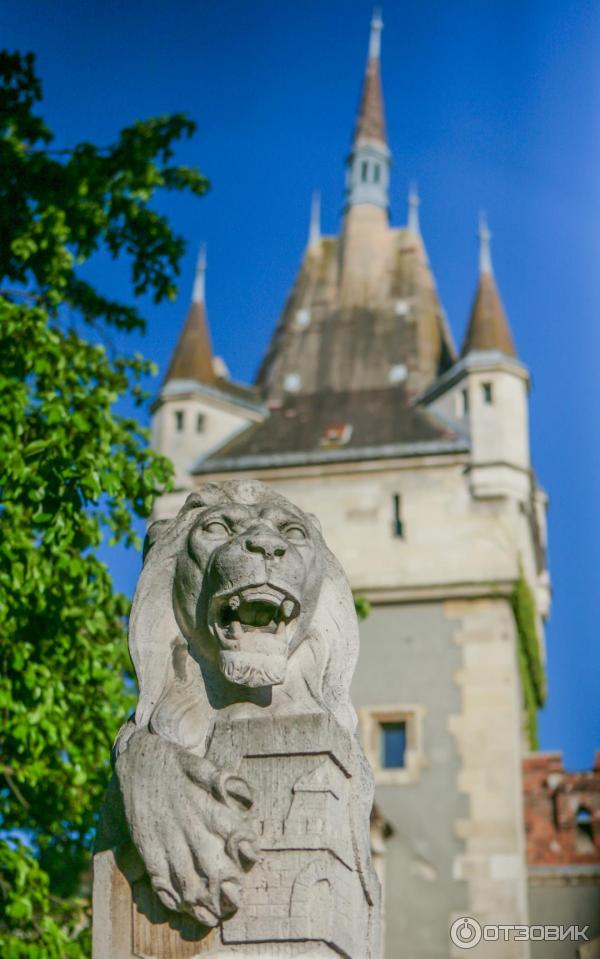 Экскурсия в замок Вайдахуняд (Венгрия, Будапешт) фото