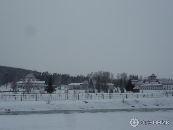 село КУРОРТА на другом берегу