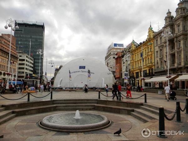 Площадь бана Елашича (Хорватия, Загреб) фото