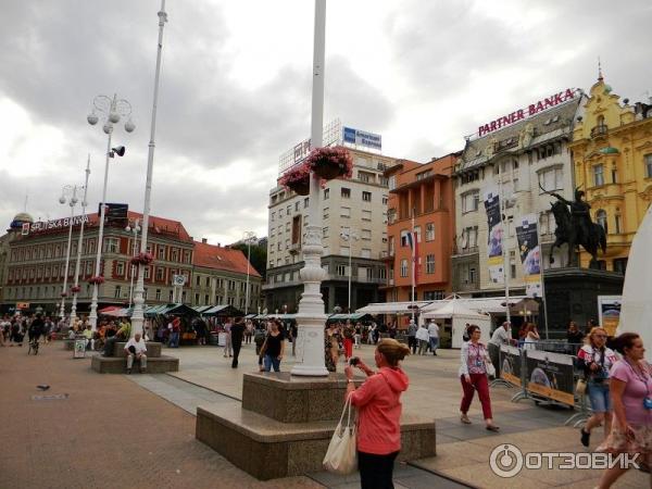 Площадь бана Елашича (Хорватия, Загреб) фото