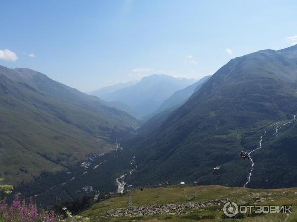 Канатная дорога на горе Чегет (Россия, Кабардино-Балкария) фото