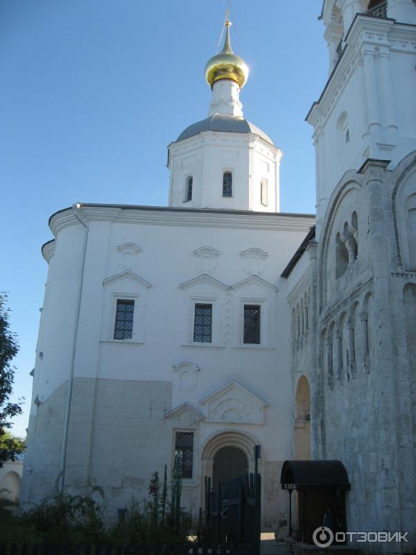 Боголюбский монастырь (Россия, Владимирская область) фото