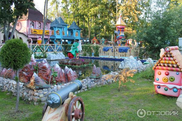 Парк мытищи телефон. Парк ветеранов мытищи. Мытищи парк цпкио. Центральный парк мытищи амфитеатр. Парк мытищи аттракционы.