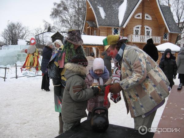 Экскурсия в терем Снегурочки (Россия, Кострома) фото