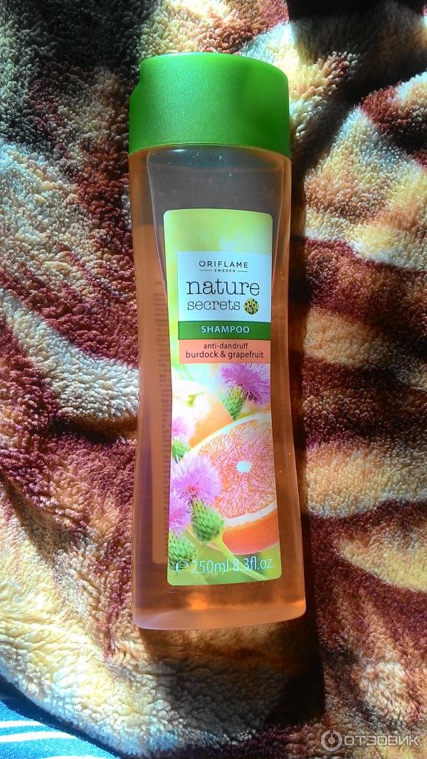 Шампунь Oriflame Nature Secrets Nature Secrets Shampoo Anti-Dandruff with Burdock & Grapefruit фото