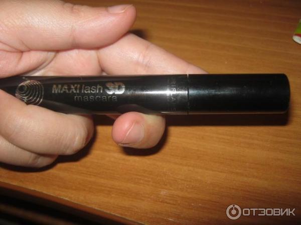 Тушь для ресниц Oriflame Maxi Lash 3D Mascara фото