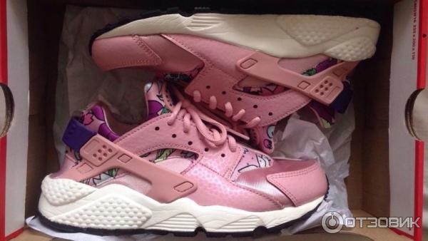 Nike Air Huarache Pink Floral