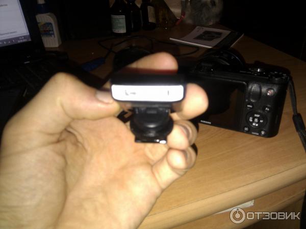 Цифровой фотоаппарат Samsung NX1000