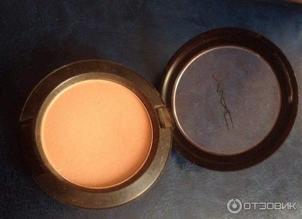 Румяна MAC Powder Blush фото