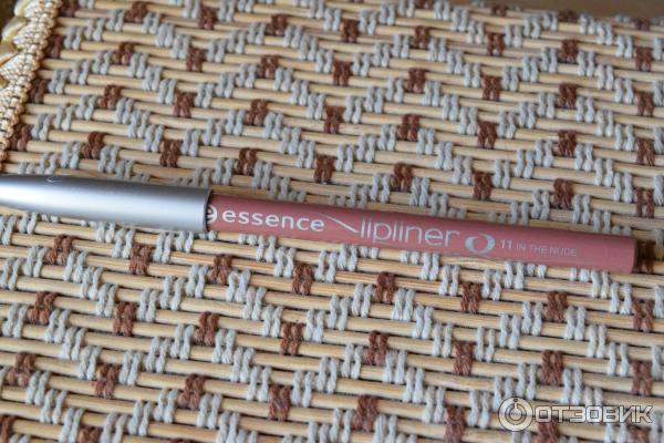 Карандаш для губ Essence Lipliner фото