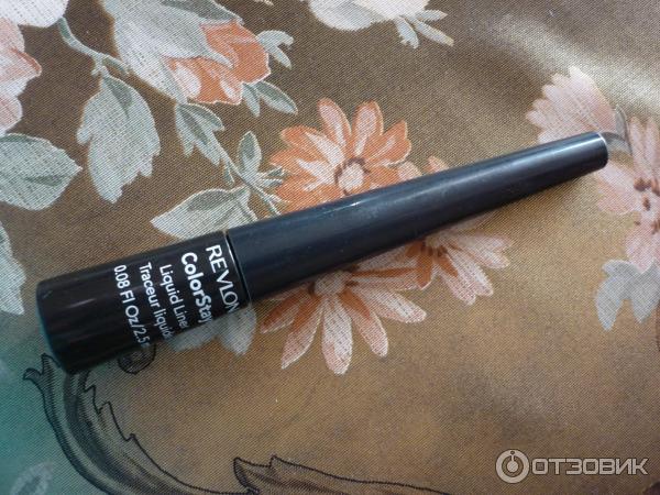 Стойкая подводка для глаз Revlon Colorstay Liquid Liner фото