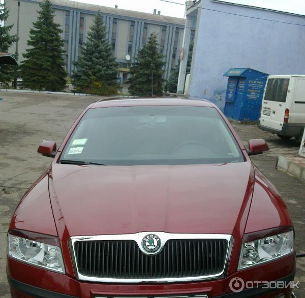 Автомобиль Skoda Octavia А5 хэтчбек фото