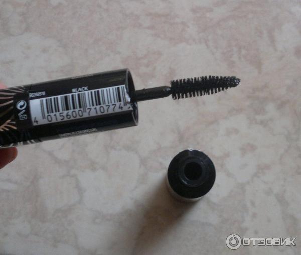 Тушь для ресниц Max Factor Excess Volume Extreme Impact Mascara фото