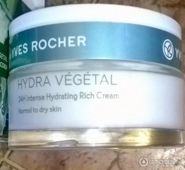 Насыщенный крем Yves Rocher Hydra Vegetal Интенсивное увлажнение 24 часа фото