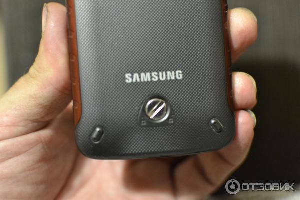 Смартфон Samsung Galaxy Xcover GT-S5690 фото